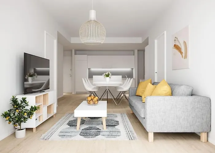 Compact 2bdr With Private Sauna *