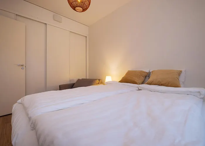 Compact 2bdr With Private Sauna Διαμέρισμα